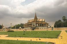 Discover Phnom Penh Two Days - Royal-palace-front-phnom-penh(1).jpg