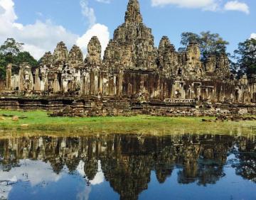 Angkor Wat - Banteay Srei - Grand Tours
